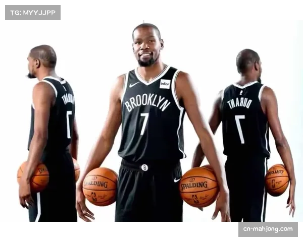 科尔:巴特勒核磁共振检查结果正常 我们不担心其伤情 科尔:巴特勒核磁共振检查结果正常 我们不担心其伤情